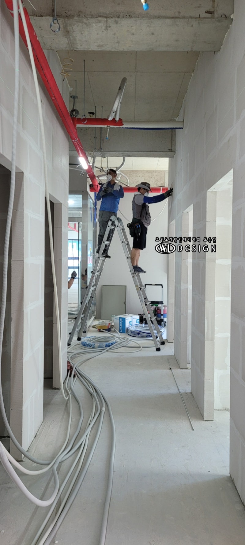 전북 군산익산전주 코인노래방인테리어 전문 우림디자인 / 전주 송천동 코인노래방 에코코인노래연습장 4탄 전기배선작업/천장형 에어컨 공조  배관작업/덕트공사 배기공사 1일차 작업후기 : 네이버 블로그