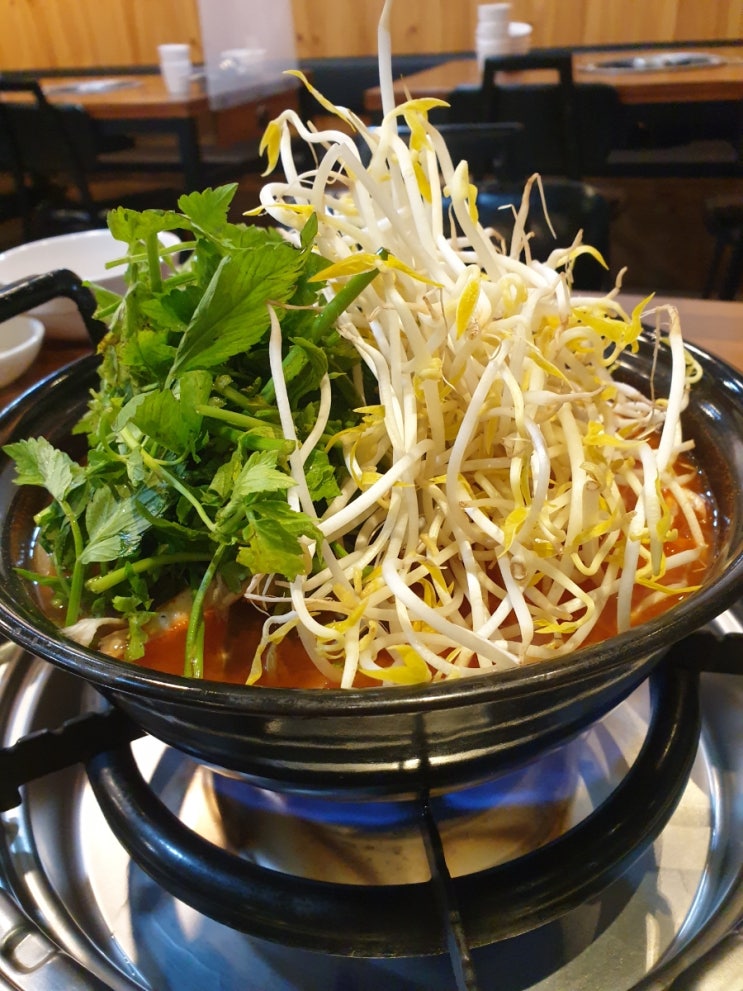  매콤한 샤브샤브와 칼국수를.마석 등촌샤브칼국수