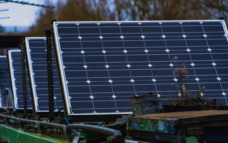 신재생에너지발전설비산업기사(태양광) New and Renewable Equipment(Photovaltaic) Industrial Engineer 신재생에너지발전설비산업기사(태양광) New and Renewable Equipment(Photovaltaic) Industrial Engineer