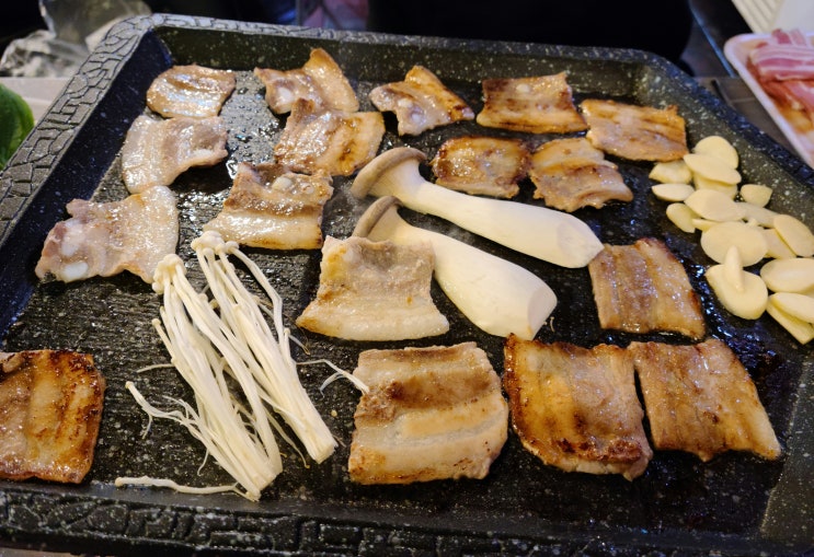  꼬기꼬기 (서울 송파 삼전동) 정육식당 고기집 냉동 삼겹살 맛집~!!