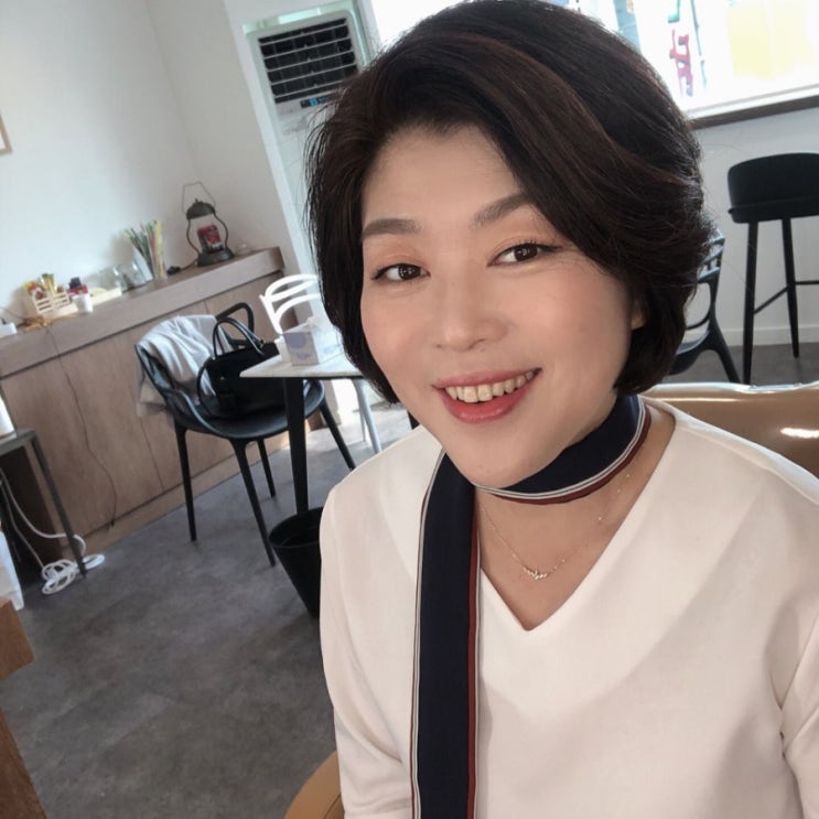  하객 헤어메이크업 원하는 스타일로 맞춤 진행 했어요