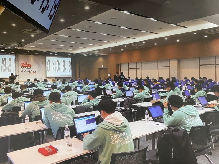  IT특성화고등학교 : 진학을 준비하는 초등학생 & 중학생