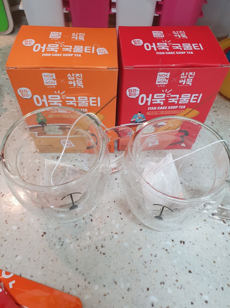 어묵국물티 삼진어묵X녹차원 간편하게 즐기는 어묵국물 어렵지 않아요~~ 어묵국물티 삼진어묵X녹차원 간편하게 즐기는 어묵국물 어렵지 않아요~~
