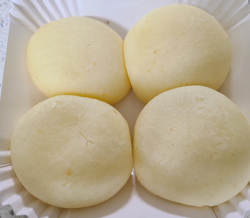  [파리바게뜨] 최애 빵 화이트 치즈볼 (feat. 맛있어)