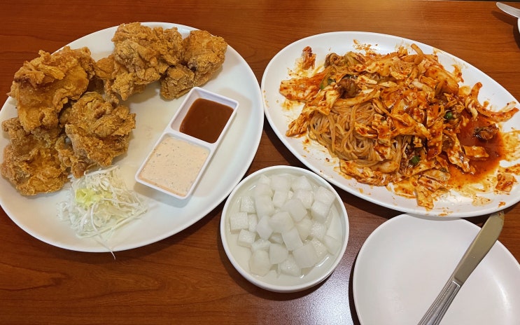  제물포맛집 제물포역 레드락 주먹만한 치킨 , 치킨과 골뱅이무침의 꿀조합 인천 치킨맛집