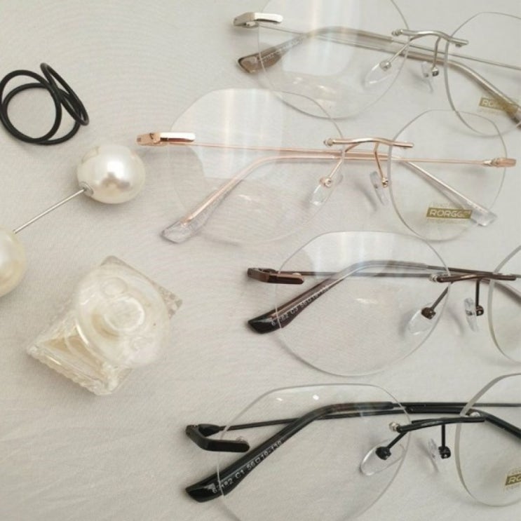 잘팔리는 시크스튜디오 / 무테 투명한 도수없는 가벼운 실버 골드 패션 안경 추천합니다