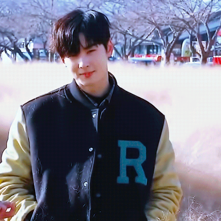 #은우라이크 차은우 '굿바이 차수호' 드라마 여신강림 촬영 현장 움짤! (차은우.GIF) kimraaaaaaa #은우라이크 차은우 '굿바이 차수호' 드라마 여신강림 촬영 현장 움짤! (차은우.GIF) kimraaaaaaa