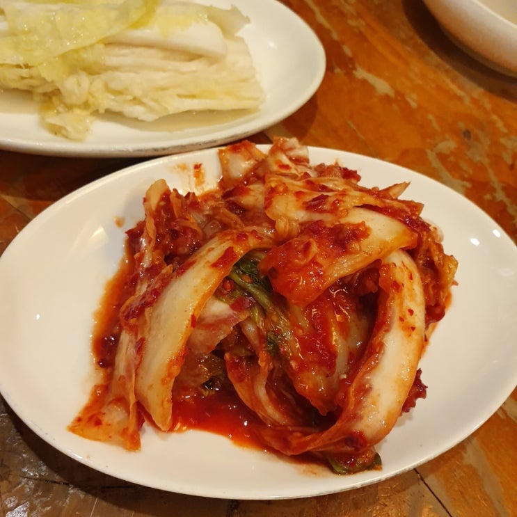  삼청동/북촌 맛집] 황생가 칼국수 : 뜨끈한 사골 칼국수