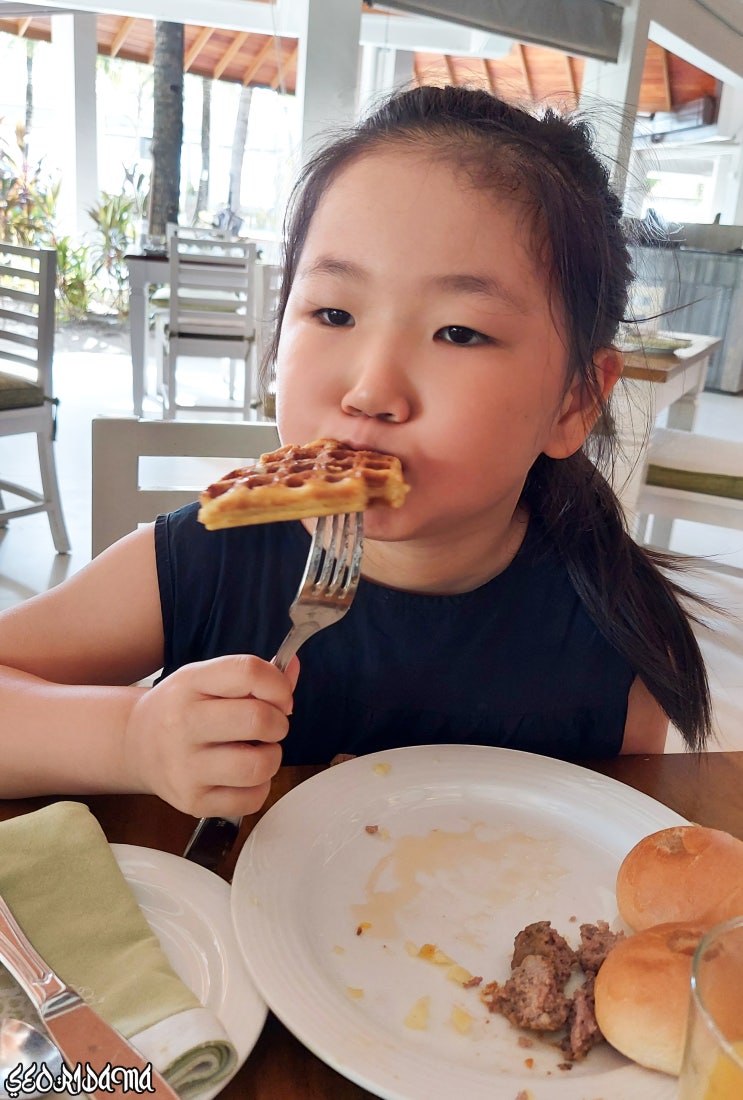 몰디브 쿠룸바 리조트 음식 리뷰, 너무 맛있쪄~~!!