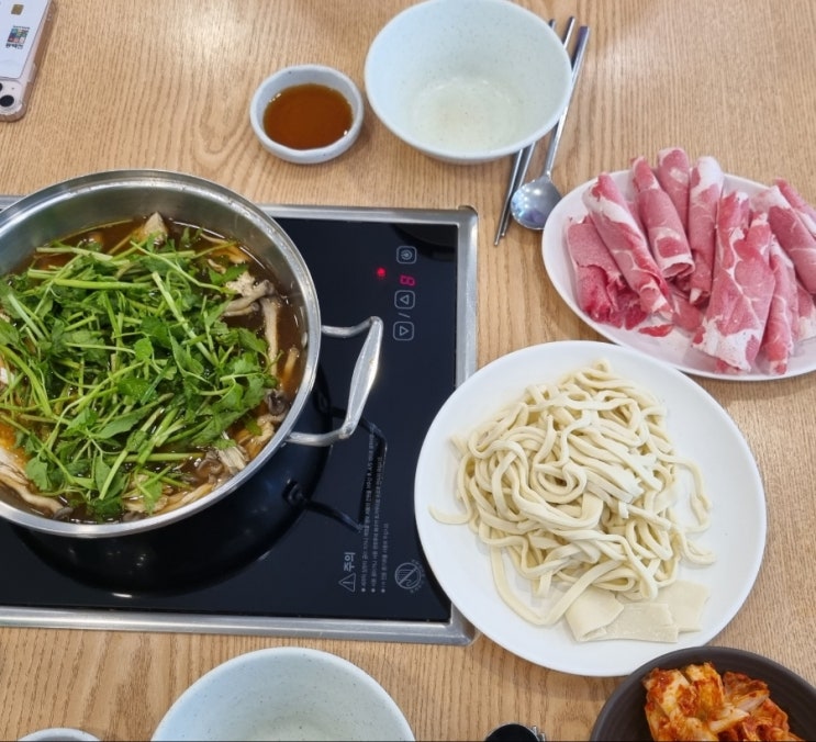  부산 기장 맛집 얼크니 손칼국수 소개해 드립니다