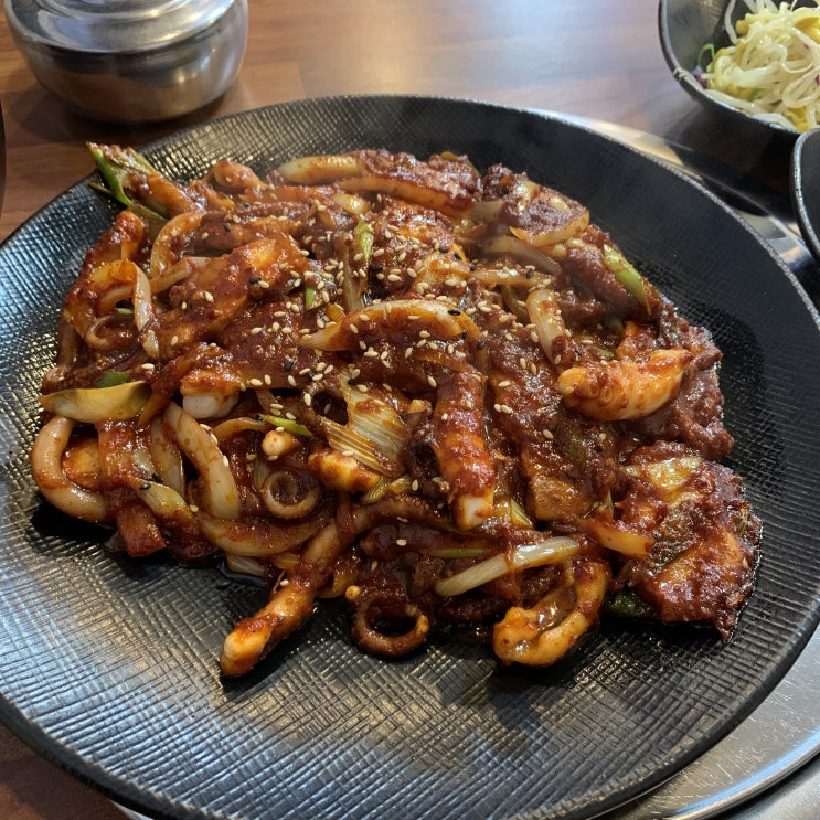  제주시 낙지볶음 맵지만 맛있다, 삼양 정낭집