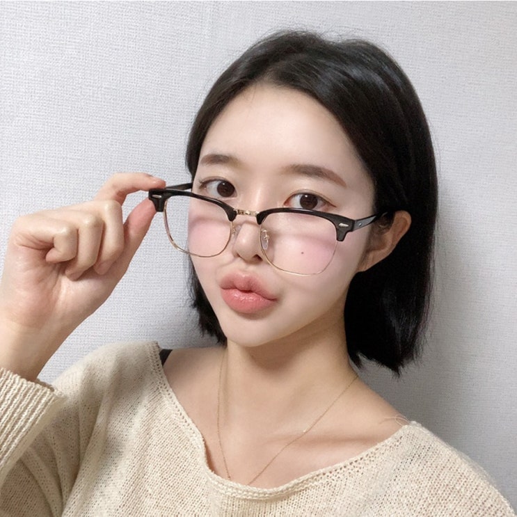 요즘 인기있는 VANANA2 베이직 하금테 안경 좋아요 요즘 인기있는 VANANA2 베이직 하금테 안경 좋아요