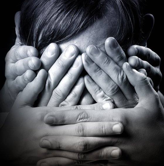 불판 화상에 실명된 오빠가 남긴 9억…여동생 부부는 잠적 왜? 불판 화상에 실명된 오빠가 남긴 9억…여동생 부부는 잠적 왜?