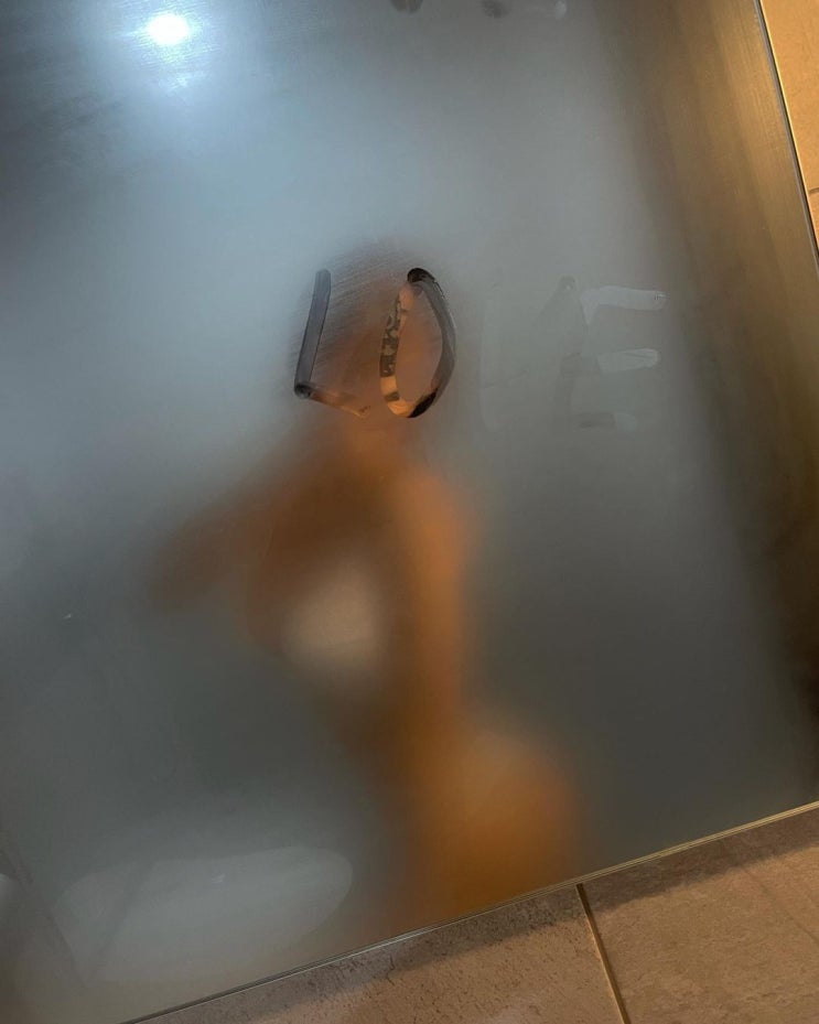 누군지 궁금한 처자 누군지 궁금한 처자