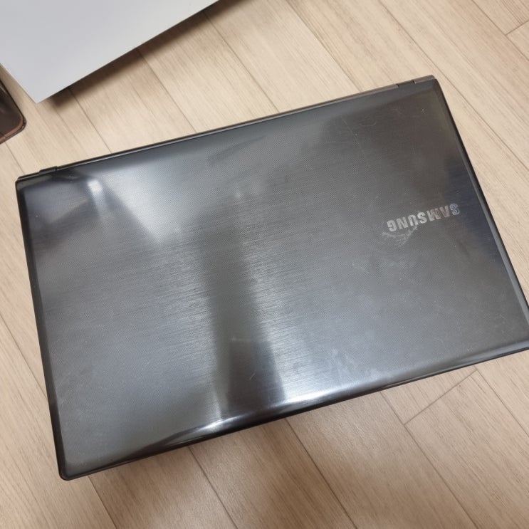  [DIY] 느려진 노트북 SSD로 업그레이드 시키기 (ft. 삼성 노트북 NT550P7C-S55 / 850 pro SSD 250g)