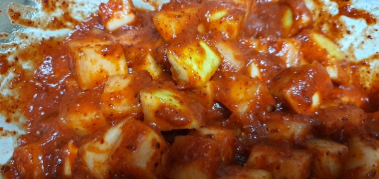  뚝딱 만든 깍두기 담그기 맛이 궁금해지네요