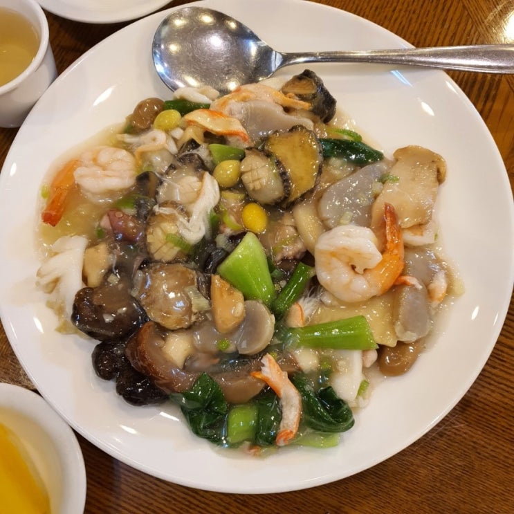  강남역 중국집 삼성각에서 전가복, 짜장면, 볶음밥 저녁 식사