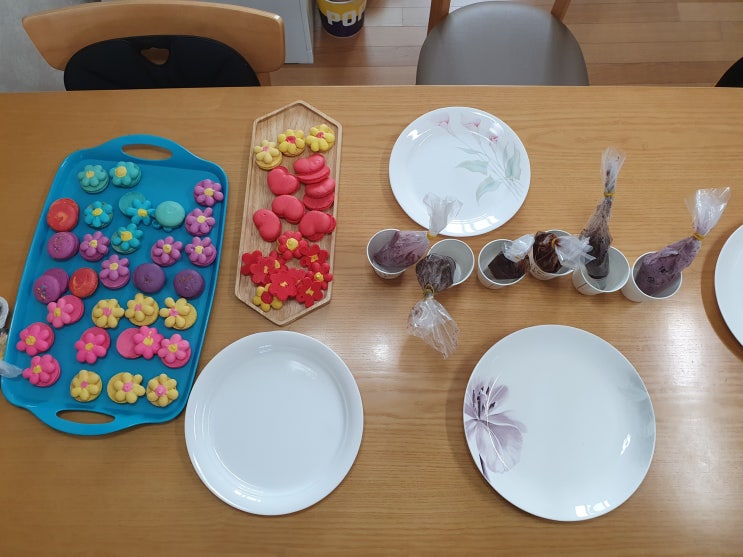 마카롱 만들기 마카롱밀키트 아이들과홈베이킹 실습 마카롱 만들기 마카롱밀키트 아이들과홈베이킹 실습