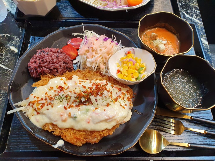  상암 DMC 맛집 새로 생긴 까르돈스 솔직후기