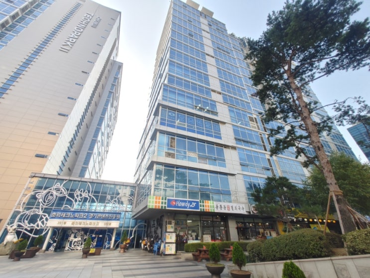  사무실썬팅 춘의테크노파크2차 유리창문 열차단썬팅 사계절 단열필름 썬팅 휘트니스센터 창문썬팅