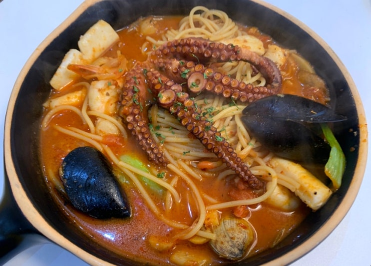  여수 이순신광장 맛집 데이트코스 :: 행복파스타