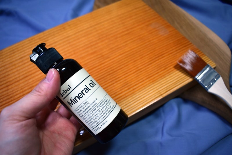 도마용미네랄오일로 나무 도마 관리하기 _ 아르볼 우드케어 오일 arbol mineral oil