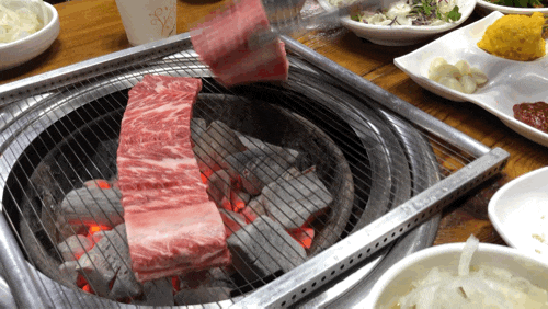  맛은 있었지만 가격이 너무 사악했던 이동생갈비 - 바위섬가든