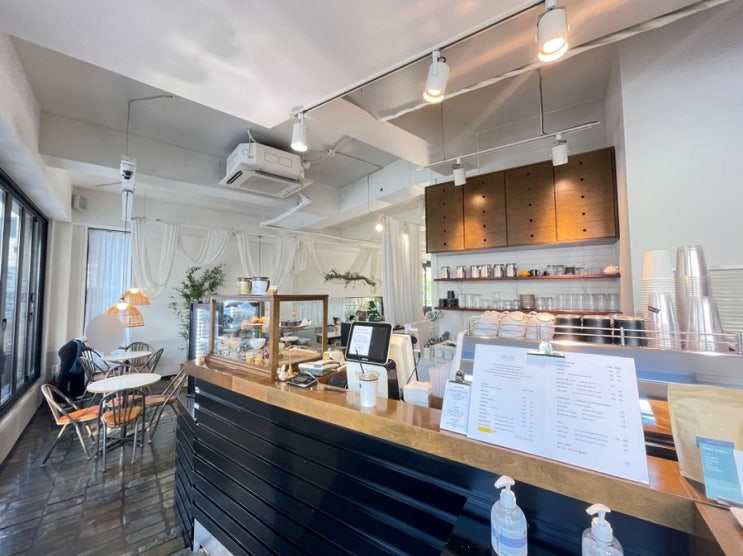 파주 운정 가람마을_커피도 맛있는_디저트 카페 '오누테 Dessert Lounge & Store'