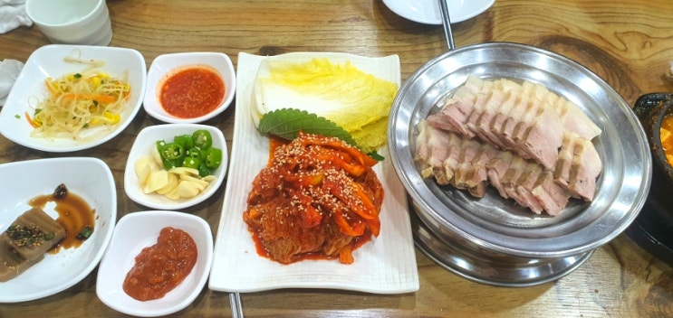  망우동 우림시장 보쌈맛집 아씨보쌈