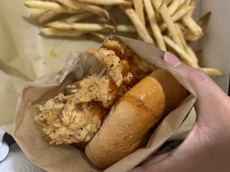 화요일엔 버팔로 와일드 윙 Buffalo Wild Wings 화요일엔 버팔로 와일드 윙 Buffalo Wild Wings