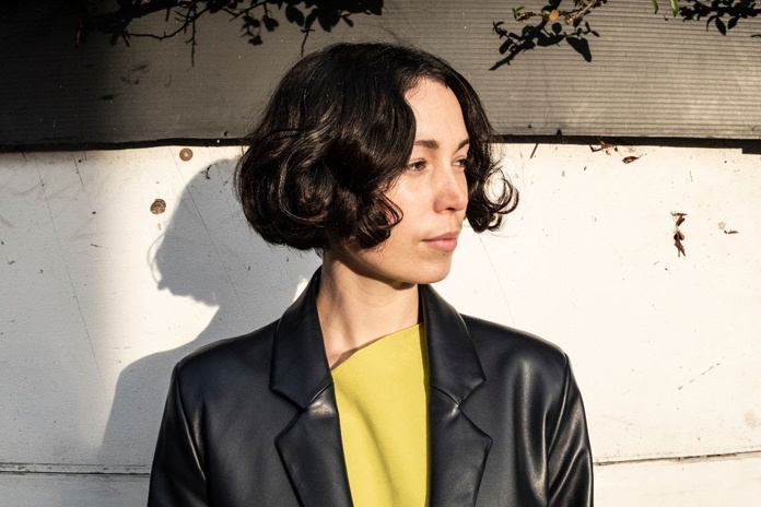  Kelly Lee Owens, 새로운 음악 영상 'Unity'