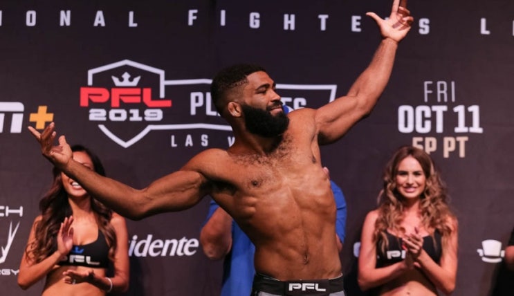 크리스 커티스: 팀메이트 션 스트릭랜드 덕에 급오퍼로 얻은 UFC 계약 지킬 수 있었어 크리스 커티스: 팀메이트 션 스트릭랜드 덕에 급오퍼로 얻은 UFC 계약 지킬 수 있었어