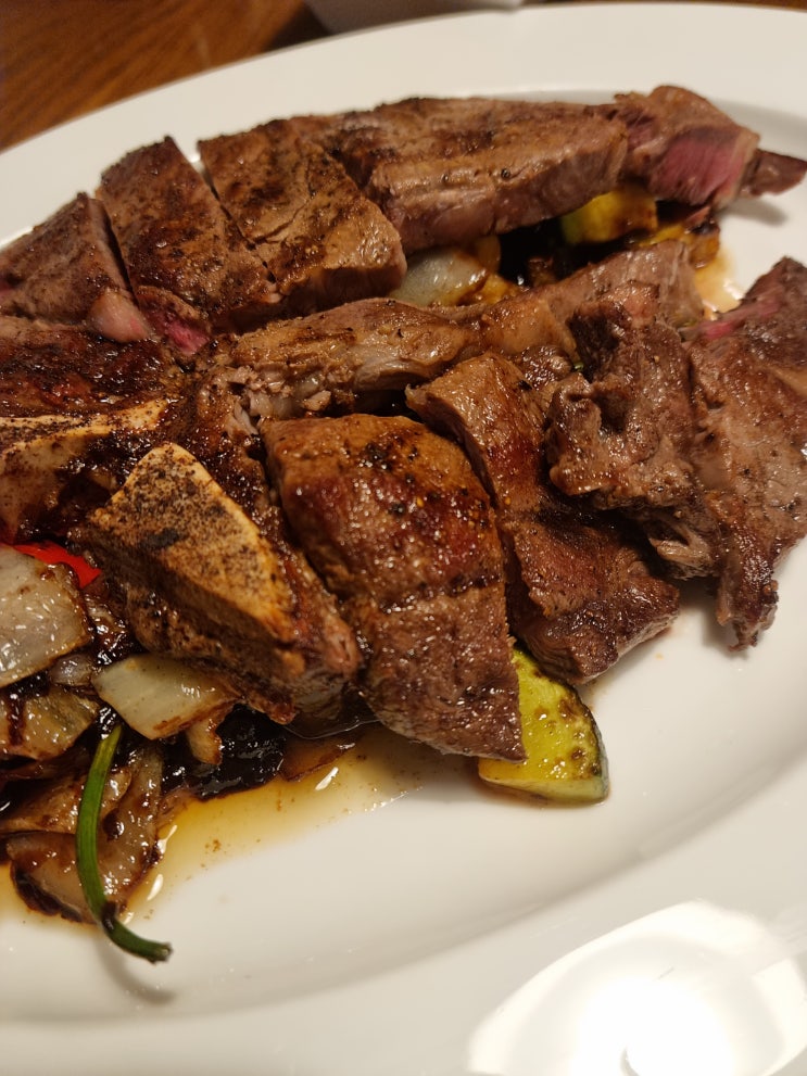  석수동 맛집 스테이크가 입에서 녹는 일구포레스토랑