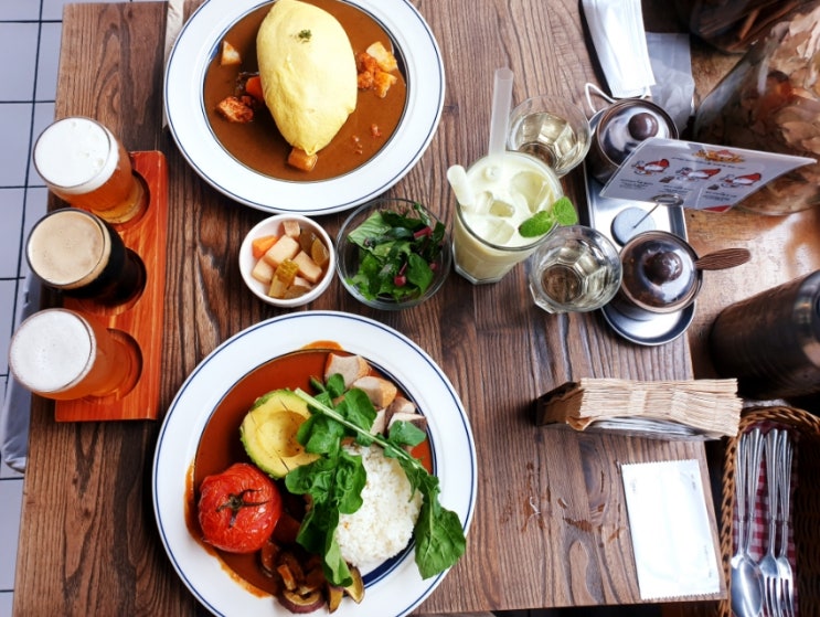 광화문 찐맛집(੭•̀ᴗ•̀)੭[고가빈] 친절한 커리하우스