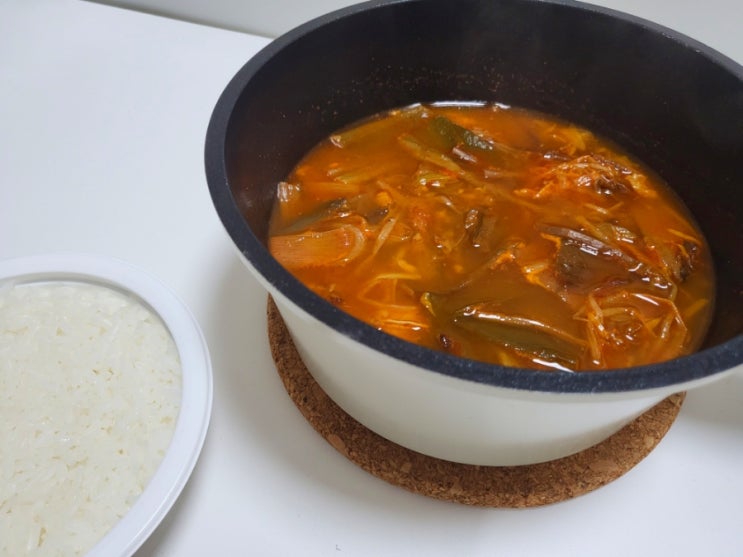  초록샵 / 간편 반찬, 반찬레시피가 고민된다면 초록샵의 닭개장과 비빔밥세트 추천해요