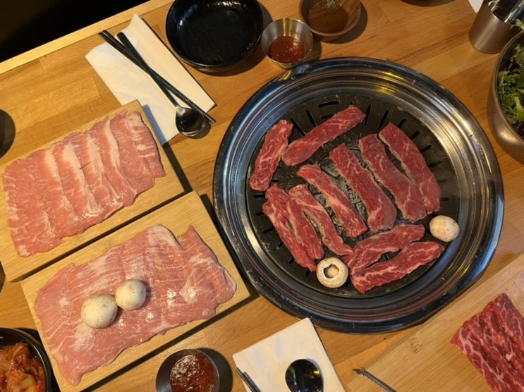  질 좋은 돼지갈비, 소갈비 맛집 밴쿠버 Galbi