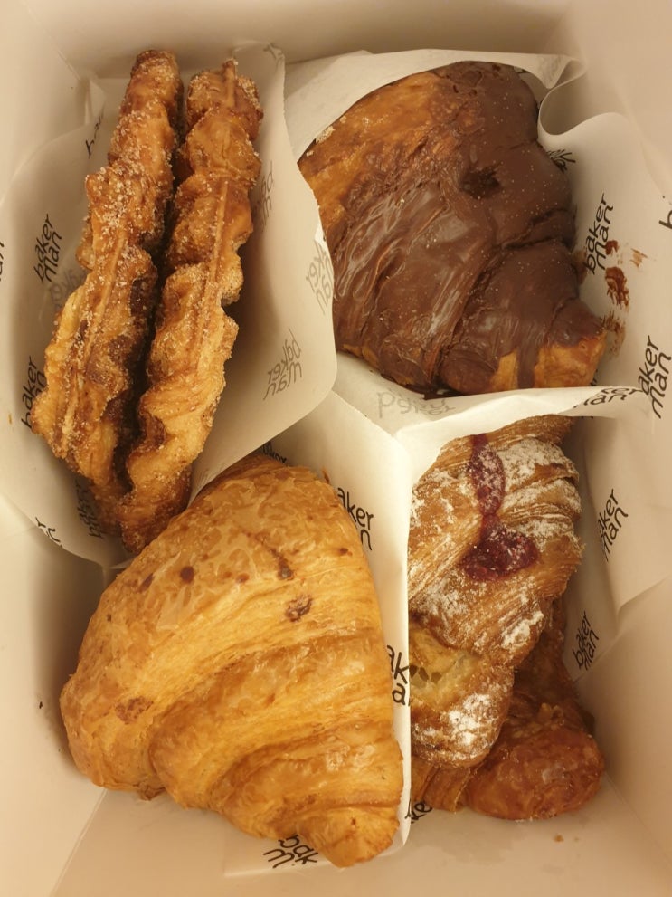  크롸상과 크로플 맛집 'Baker Man'