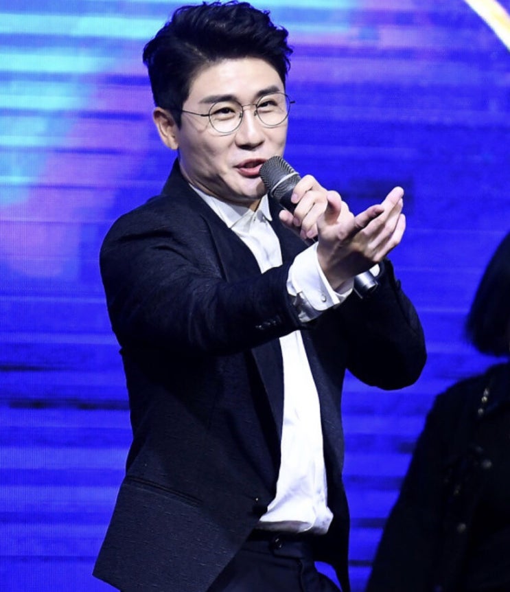 <b>영탁음원사재기</b> 혐의 소속사 인정