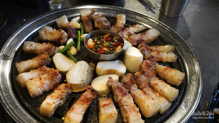  화명동 맛집 육덕돼지 :: 제주 오겹살이 맛있는 부산 고기집