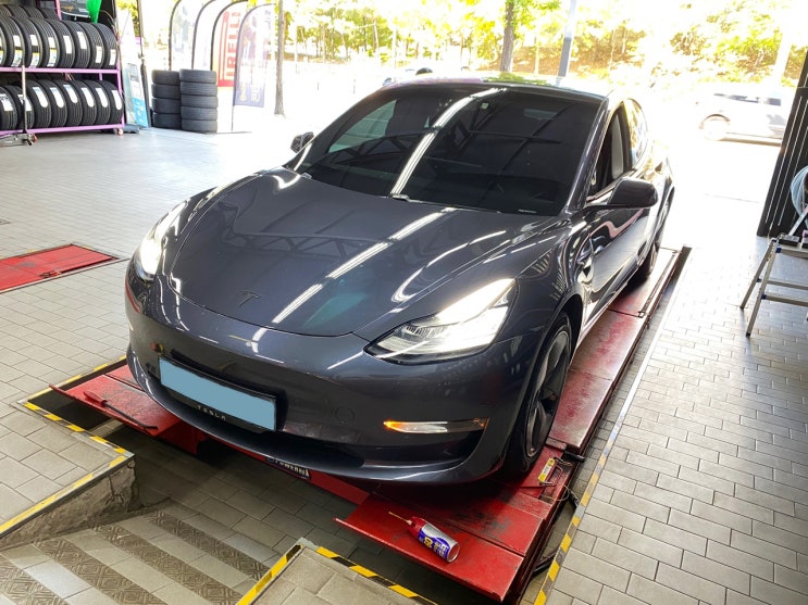 테슬라 모델3 235/45R18 3PMSF 피렐리 올웨더 타이어 교체