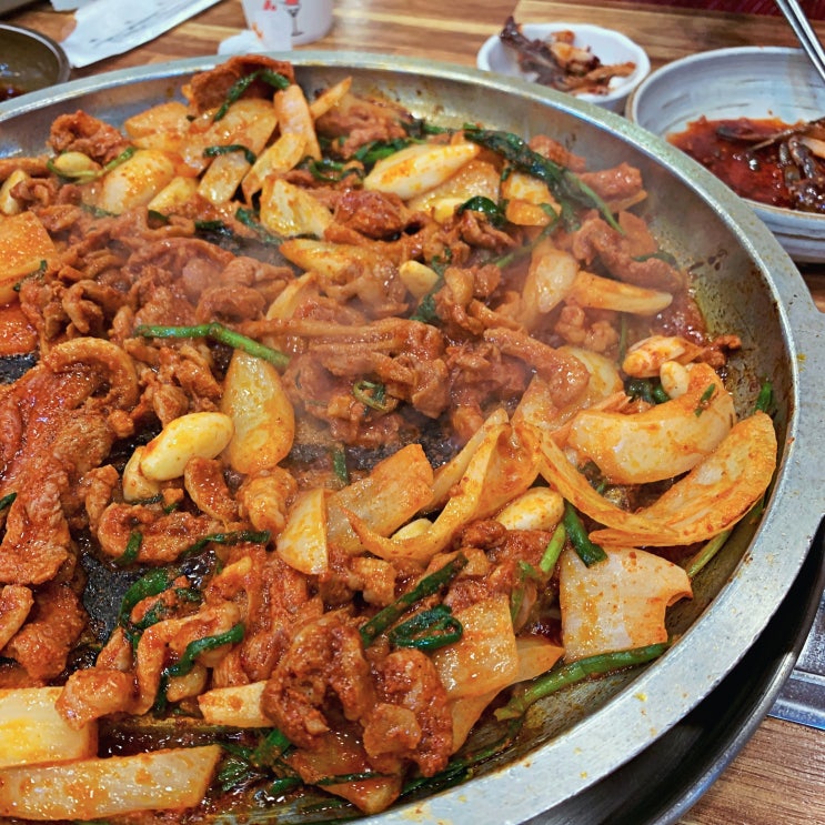 울산 원터가든 추억의 오리불고기 맛 후기 울산 원터가든 추억의 오리불고기 맛 후기