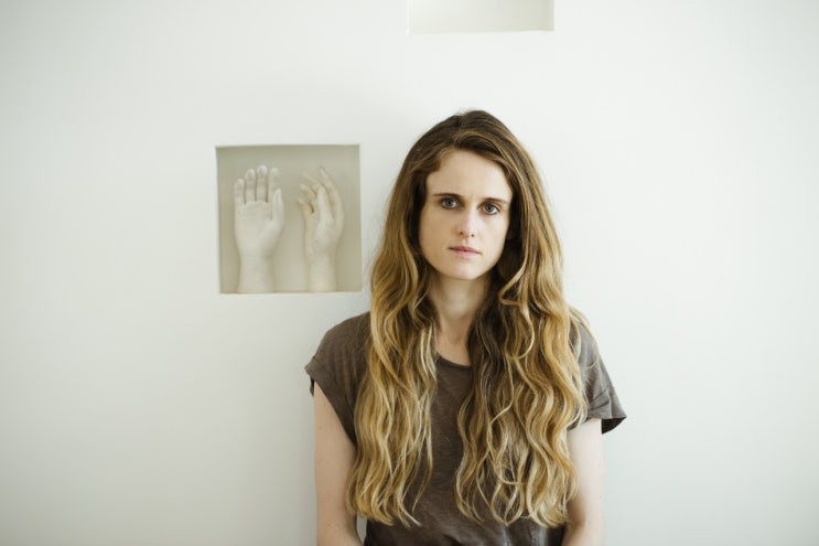  클레어 크로닌 / Claire Cronin, 새로운 싱글 'Feel This' 영상