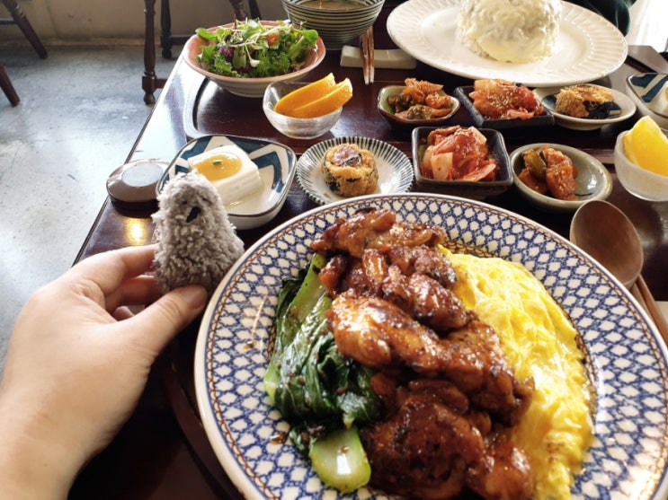  홍대/합정/상수 시오, 홍대/상수 몽카페 그레고리