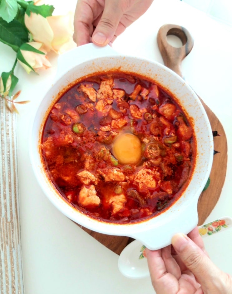  순두부찌개 끓이는 법 세상 맛있는 고추기름 순두부찌개 양념 소고기 순두부찌개 레시피