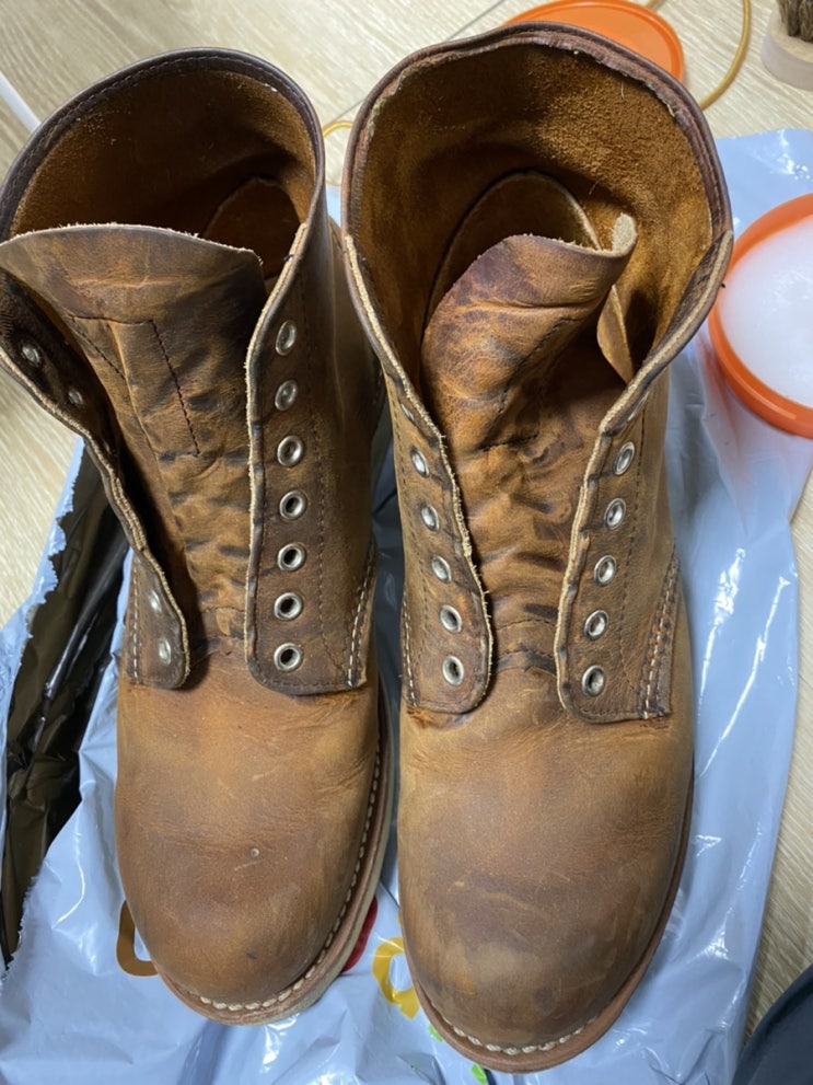  [밍크오일, 캐럿 레더 크림] 가죽제품 케어 (레드윙 9111, 해비츠 아무백, 여권지갑, 지갑, 카드지갑)