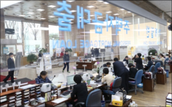  "글로벌 은행권, '보안·ESG·가상자산·해외영업' 리스크 대비해야"
