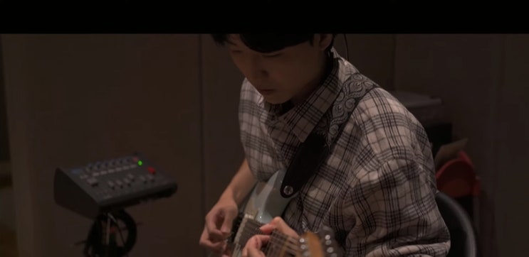  [MV] Half Dozen _ My Heart [뮤비/가사/듣기]