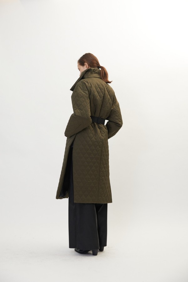 디자이너 브랜드 에콘 퀼팅 누빔 코트 -  '너를 닮은 사람' 고현정 자켓