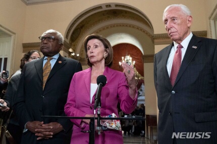  House passes infrastructure bill
