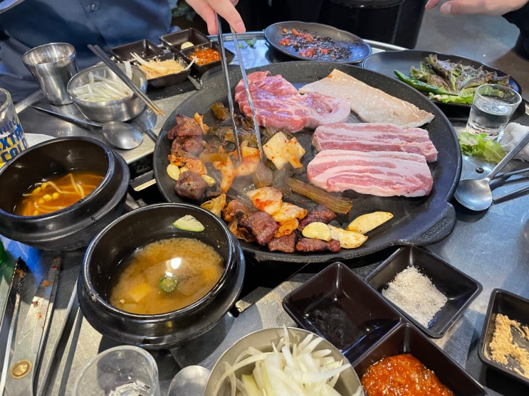  핫하다는 익선동 고기골목을 다녀왔습니다. (고창집 두번째)